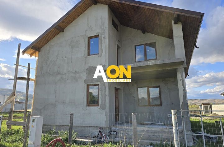 Vilă - 5 camere de vanzare ALBA IULIA - Alba anunturi imobiliare Alba