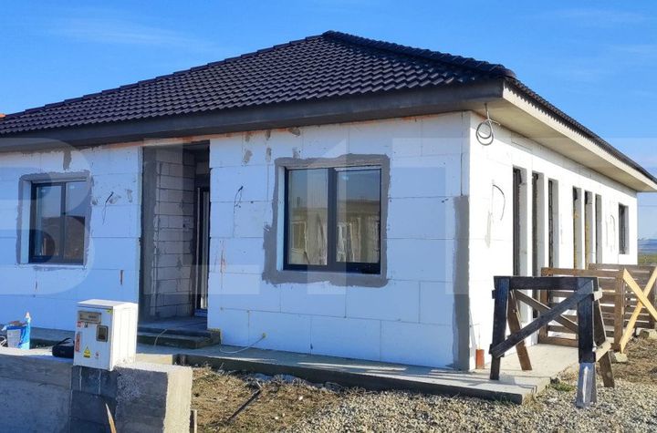 Casă - 3 camere de vanzare CIHEI - Bihor anunturi imobiliare Bihor