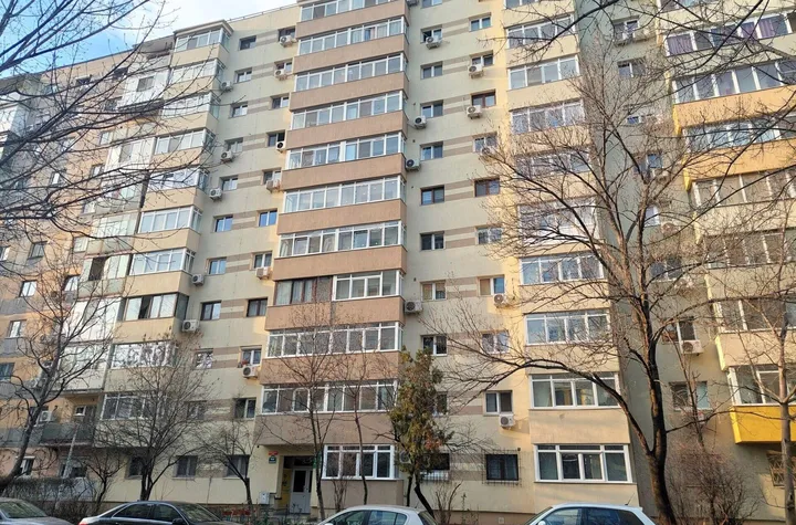 Apartament 3 camere de inchiriat OBOR - Bucuresti anunturi imobiliare Bucuresti