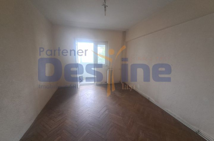 Apartament 4 camere de vanzare IASI - Iasi anunturi imobiliare Iasi