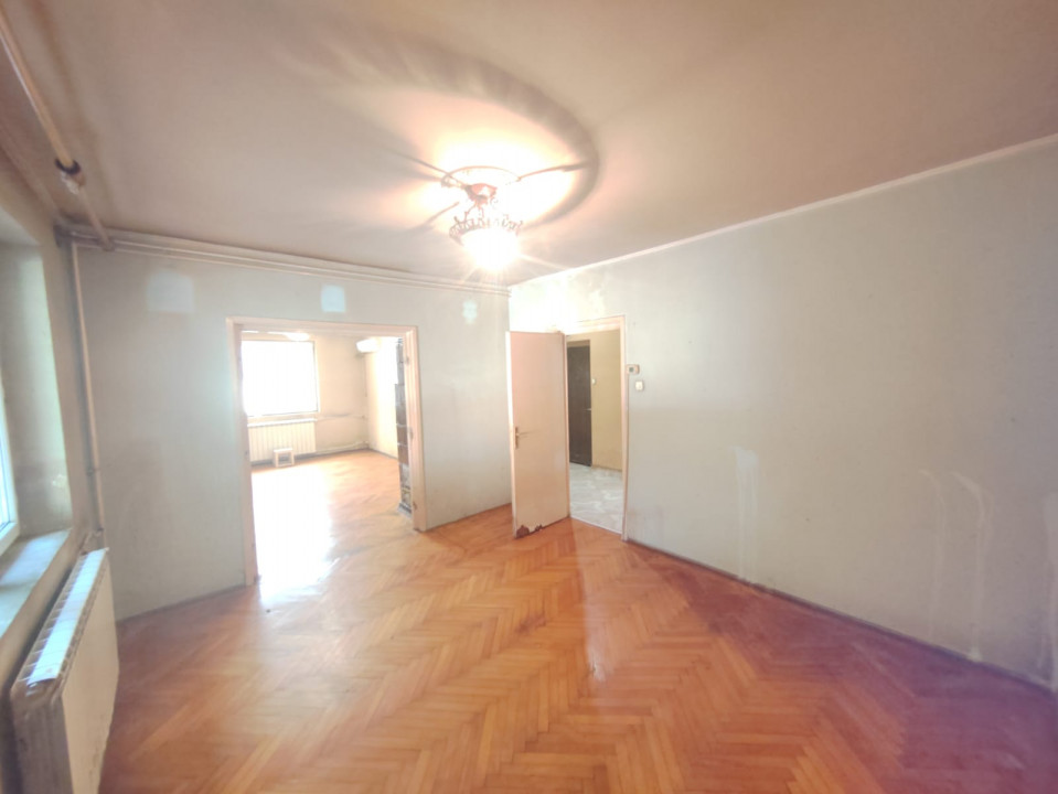 Apartament 2 camere de vanzare GIURGIULUI - Bucuresti