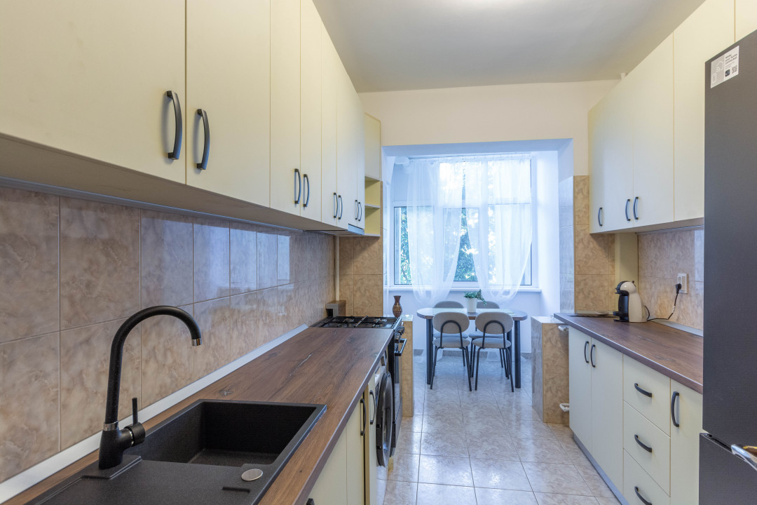 Apartament 3 camere de inchiriat BUCURESTI - Bucuresti