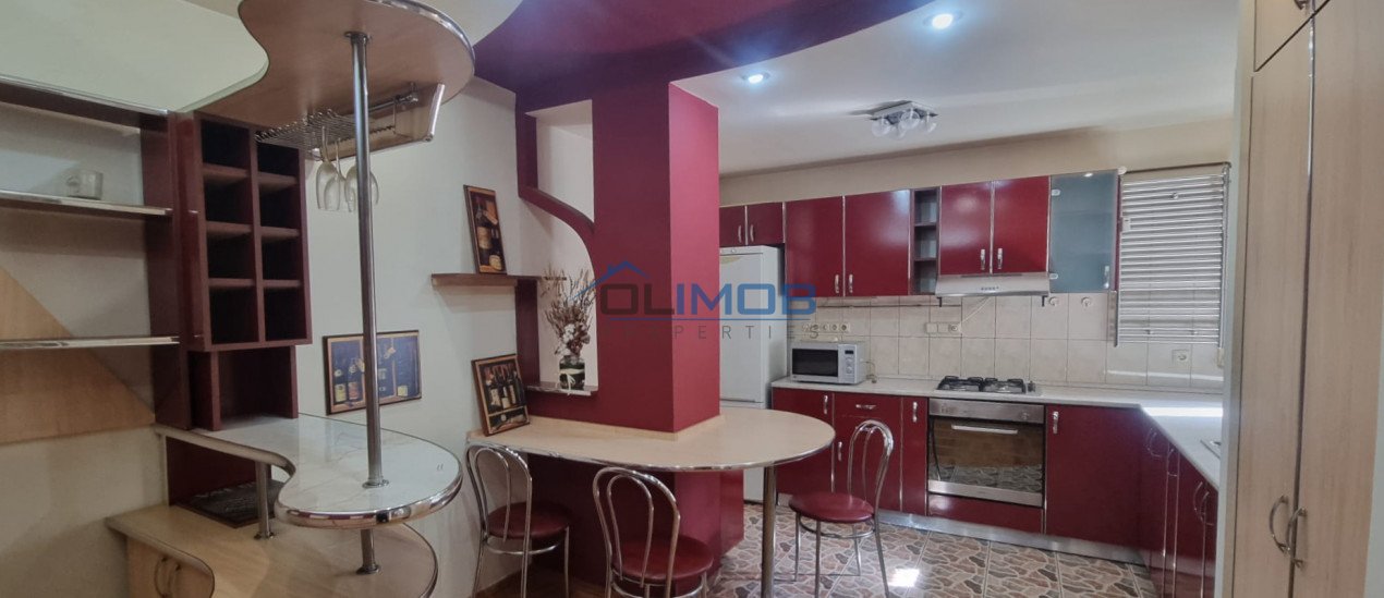 Apartament 2 camere de vanzare 1 MAI - Bucuresti